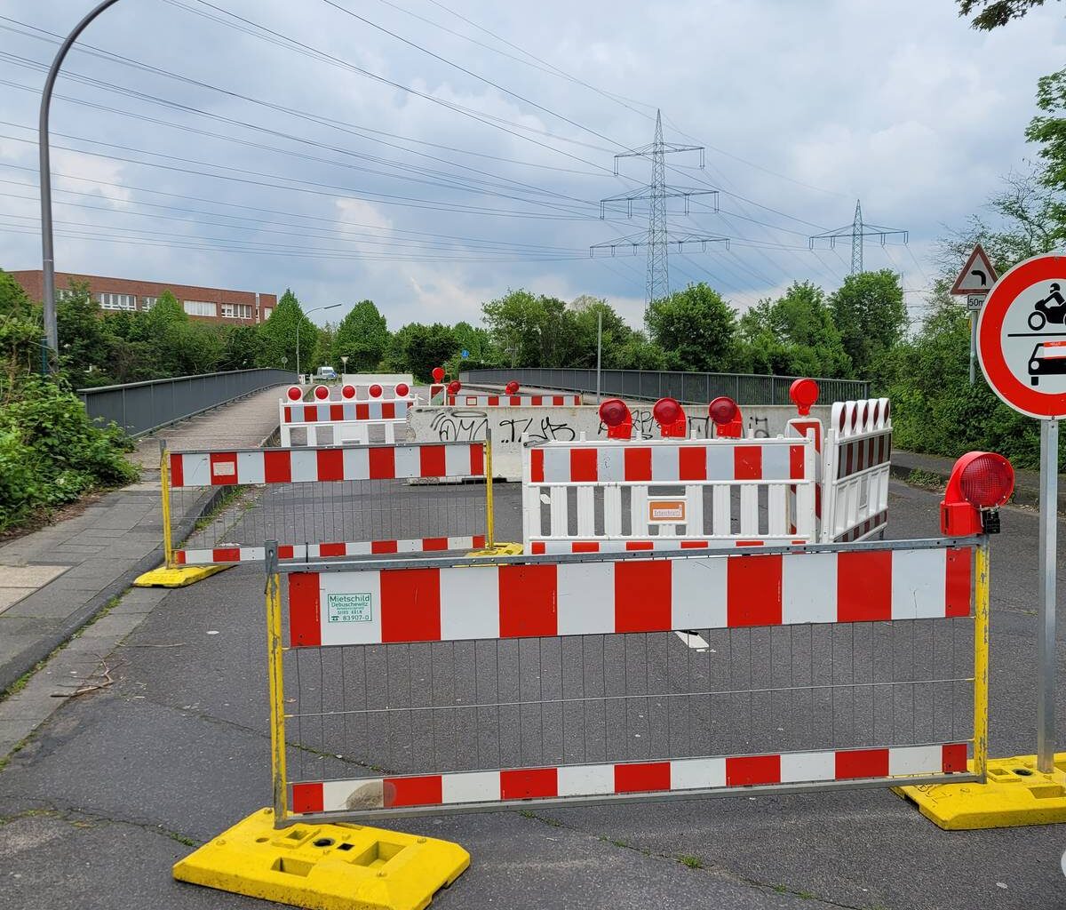 Neue Brücke "Rather Straße" Anfang 2026 fertig