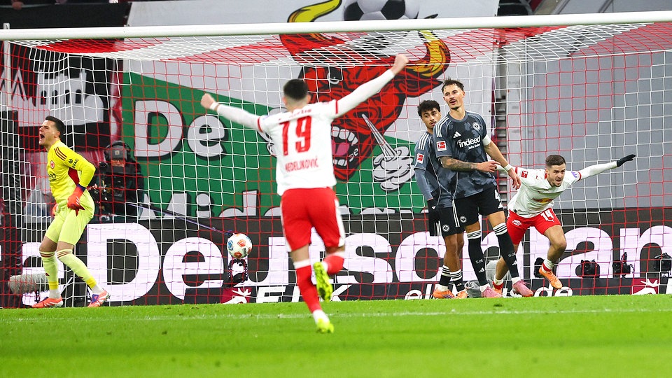 RB Leipzig nimmt Eintracht Frankfurt auseinander