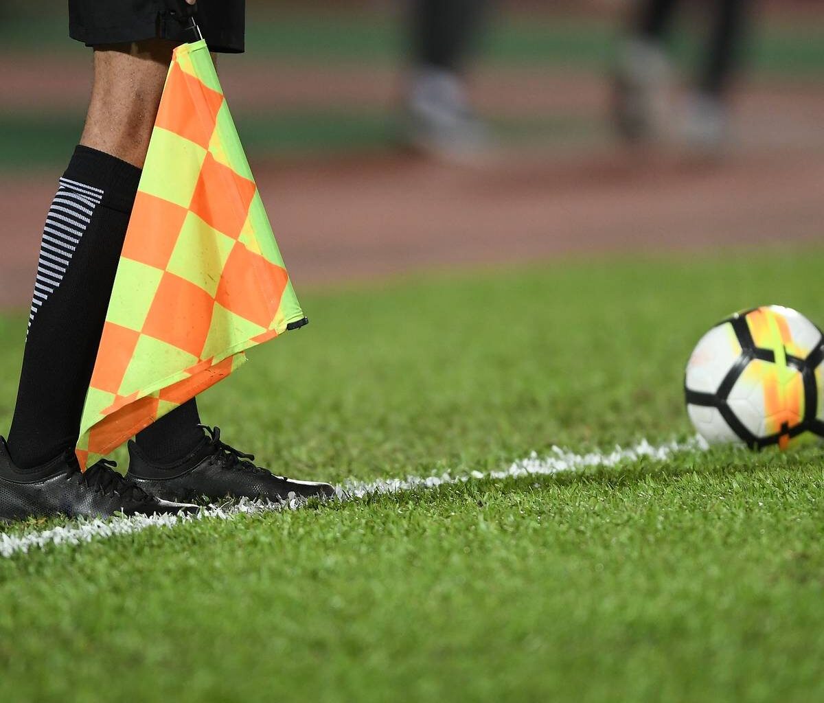 Schiedsrichter spenden Spesen für gute Zwecke