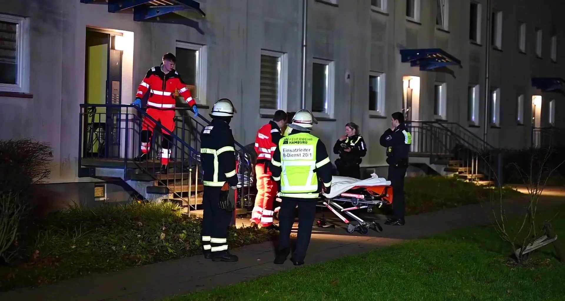 Rahlstedt: Mann an der Haustür erstochen
