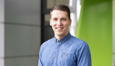 Prof. Dr. Sebastian Kassing forscht an der Bergischen Universität Wuppertal zur Künstlichen Intelligenz (K.I.) - blickfeld