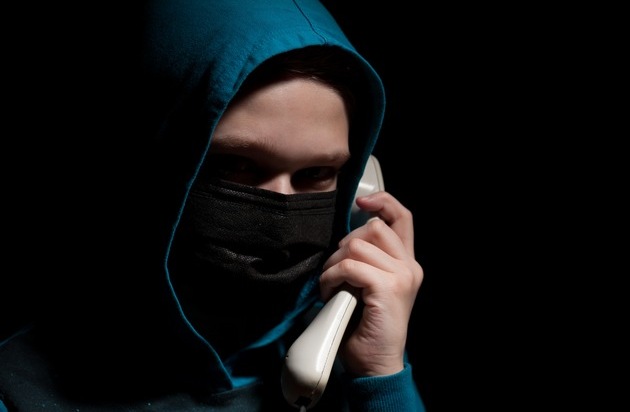 POL-OF: Schnelle Festnahme im Kontext "Falsche Polizeibeamte": Vorwurf des Betruges ...