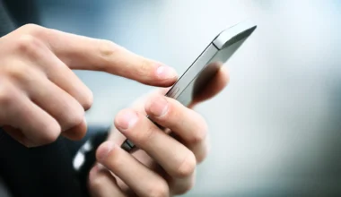 Aktien-Betrugsmasche "Pump & Dump": erste Opfer aus Kiel