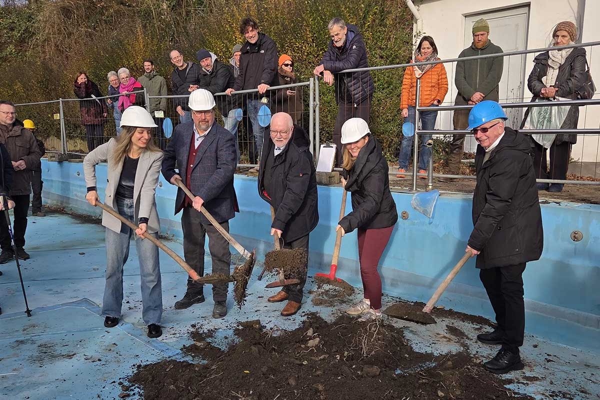 Spatenstich Freibad Mirke: Auf dem Weg zum Naturbad und Bürger- und Quartierspark - blickfeld
