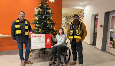 Verler BVB-Fans spenden an sKinderhospiz in Bethel