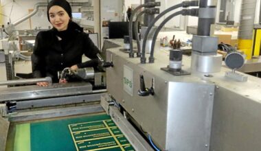 Wie eine junge Frau aus Syrien in Augsburg zur Überlebenskünstlerin wurde