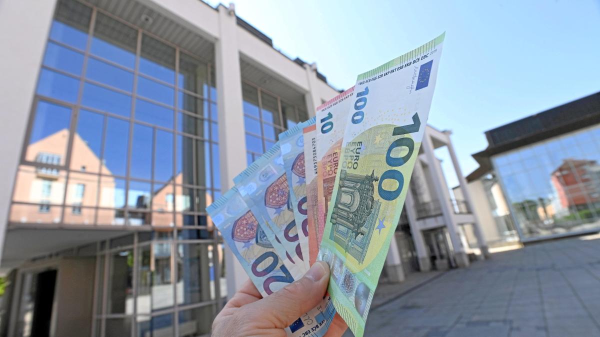 Das verdienen Lokalpolitiker im Landkreis Augsburg