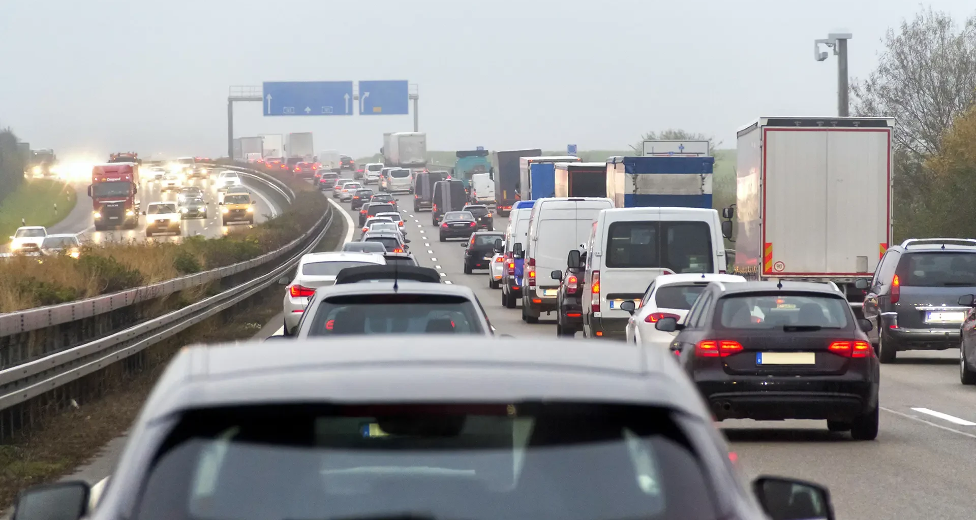 Alle Jahre wieder: In den Weihnachtsferien drohen Staus im Norden