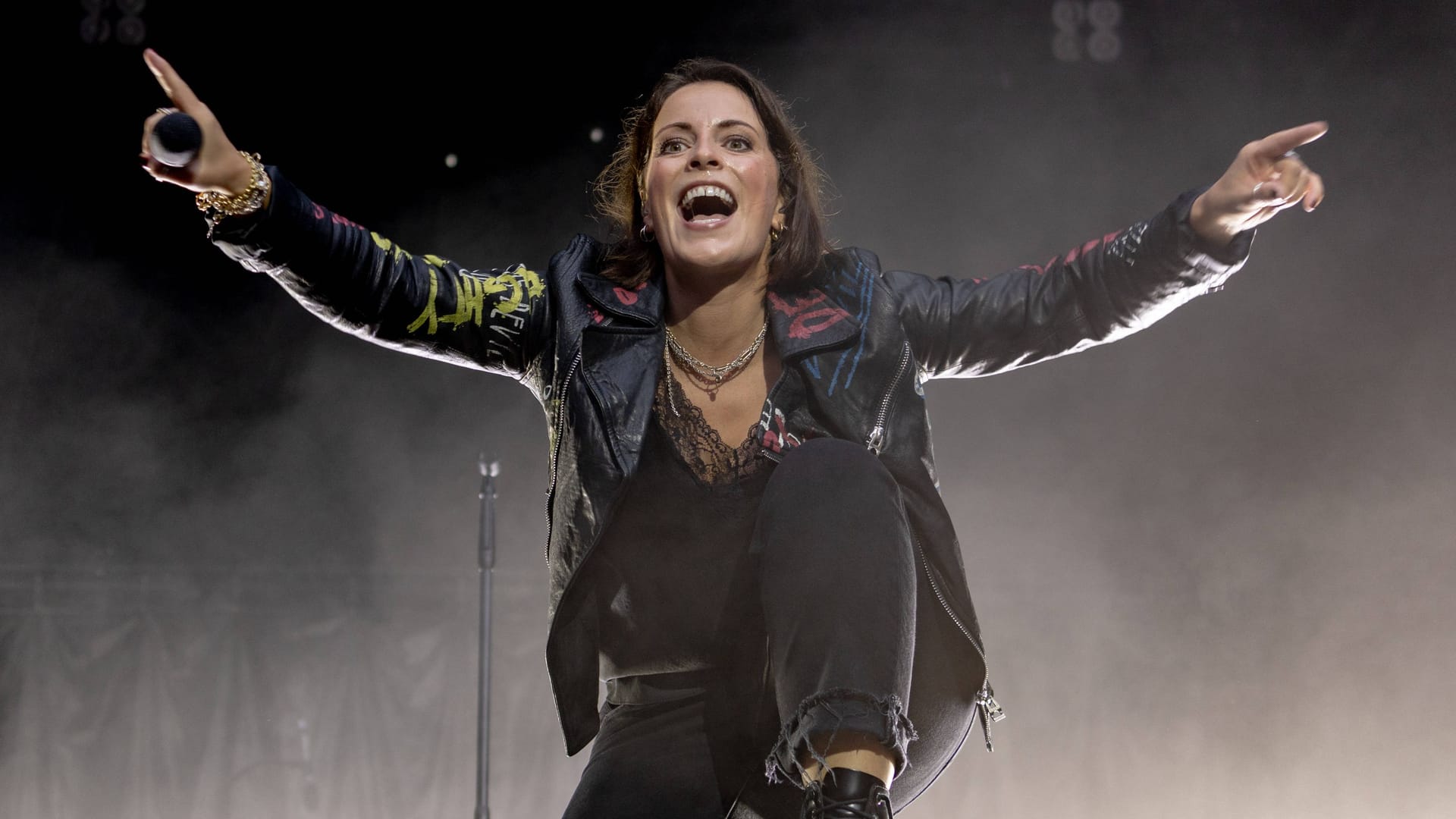 Stefanie Kloß (Archivbild): Silbermond spielt 2027 zwei Konzerte in Dresden.