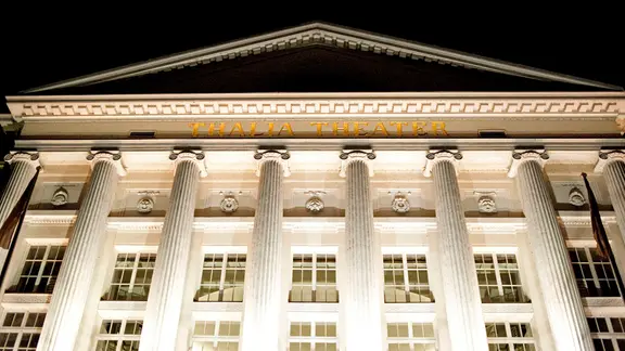 Das Hamburger Thalia Theater von außen.