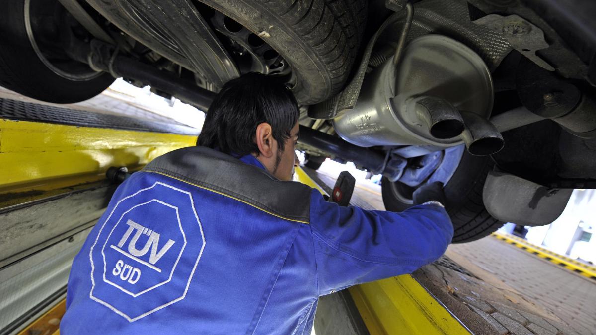 Müssen bestimmte Autos bald jährlich zur Inspektion?