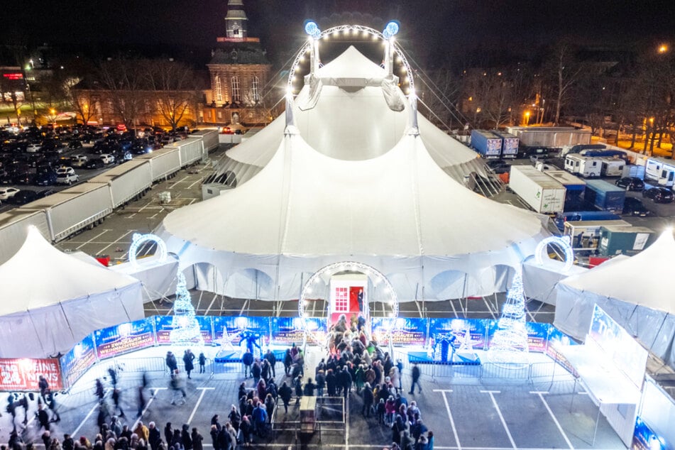 Ab 18. Dezember verzaubert der Sachsenpalast Weihnachtszirkus das Publikum in Chemnitz und Zwickau mit seiner besonderen Show.
