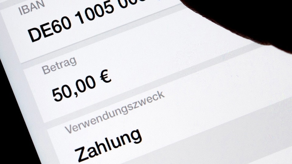 Neue Betrugsmasche mit IBAN und Lastschrift: unauffällige Abbuchungen von 89,90 Euro