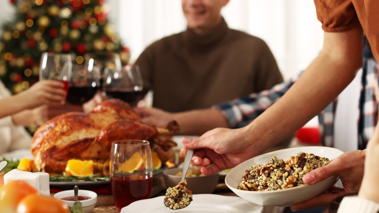 Kochen fürs Fest: Traditionelle Speisen aus der Ukraine und Georgien