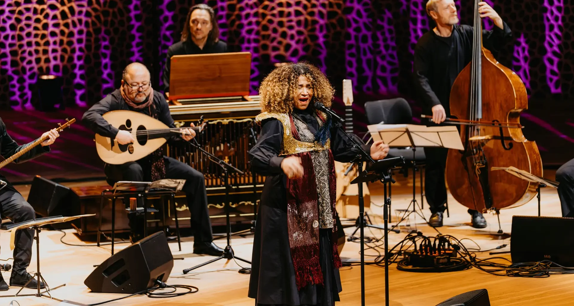 "Großmutter der arabischen Welt": Elphi-Konzerte würdigen Umm Kulthum