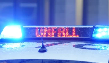 Autounfall in Barmbek: 85-jähriger Mann kommt ums Leben