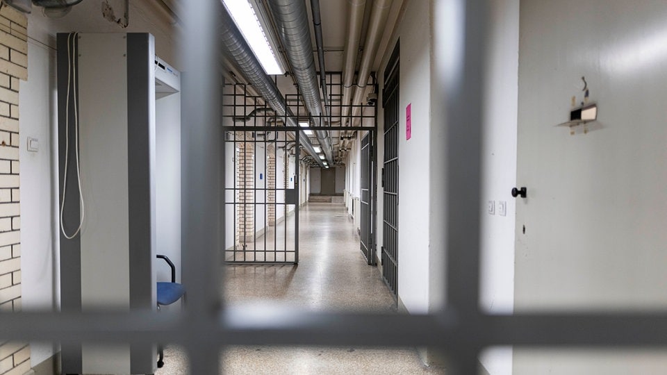 Mann nach Stalking-Vorwurf in Mansfeld-Südharz in U-Haft