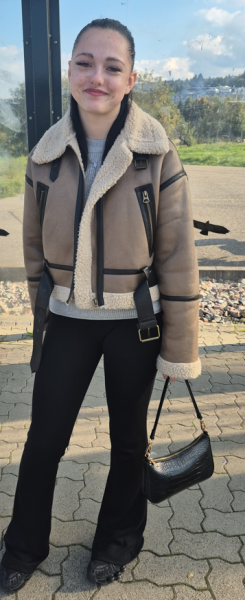 Karlsruhe/Karlsbad-Ittersbach: 14-jähriges Mädchen vermisst – Kriminalpolizei bittet um Hinweise