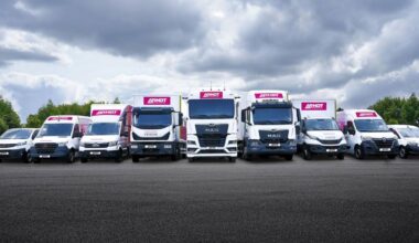 Arndt eröffnet Station in Berlin