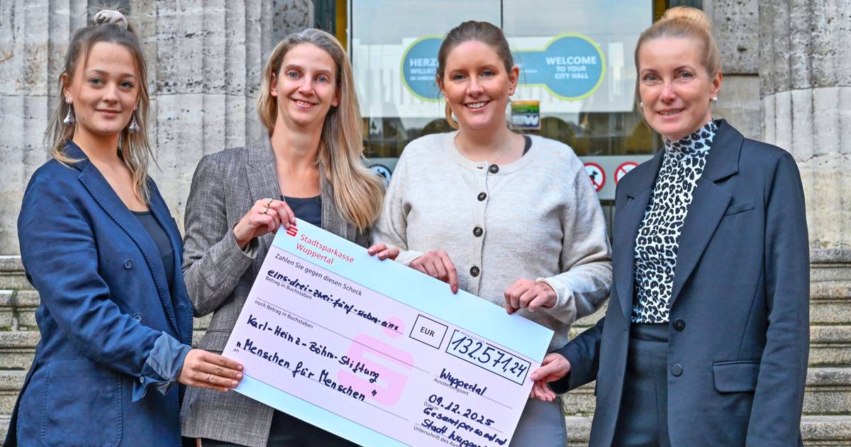 Mitarbeiter der Verwaltung spenden mehr als 132 000 Euro