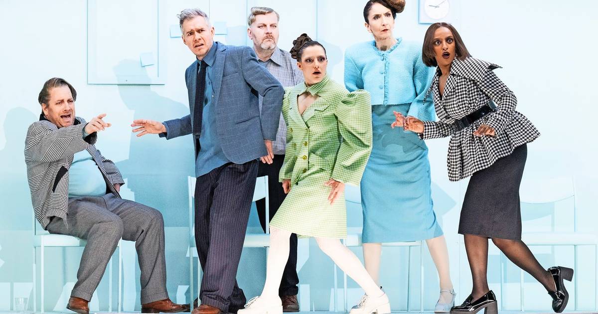 "Die Nashörner" am Schauspielhaus Düsseldorf