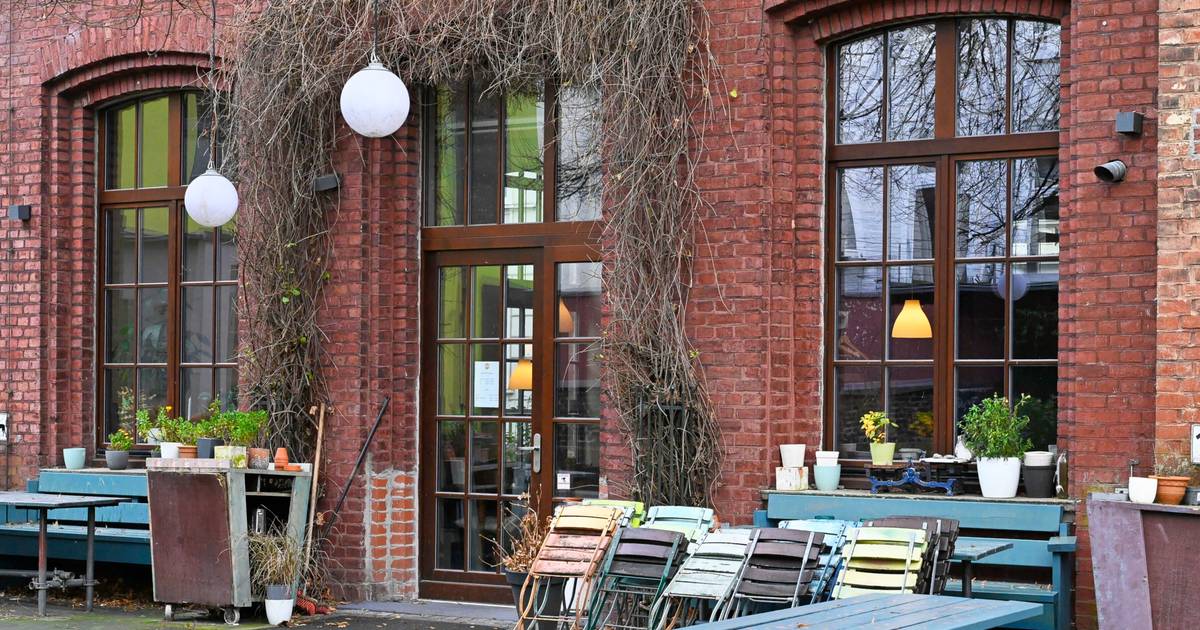 Café Simonz mit überraschender Abschiedsfeier