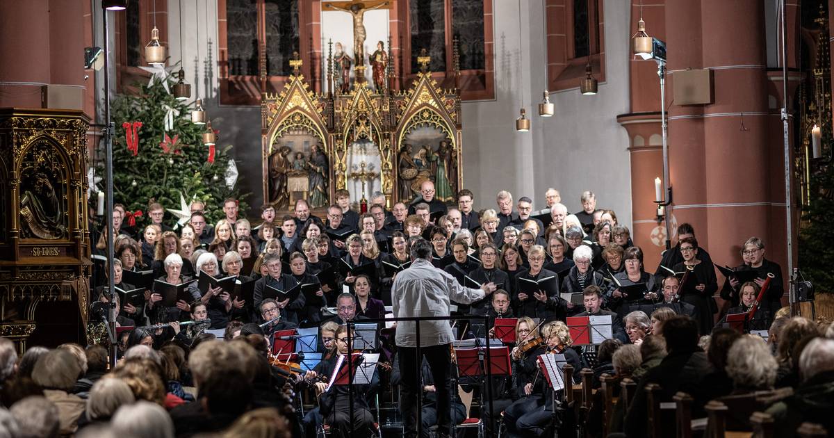 Über 100 schöne Stimmen beim Weihnachtskonzert 
