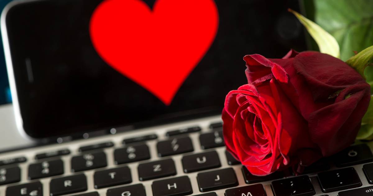 Love Scamming, Cyberkriminelle, Polizei durchsucht Häuser