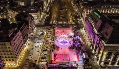 Hat Düsseldorf die schönste Eisbahn der Welt? Das sagen Besucher