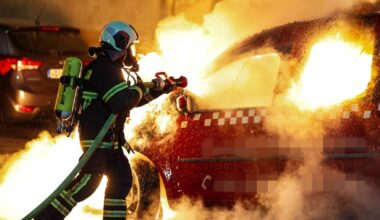 Feuerwehr und Polizei rücken aus