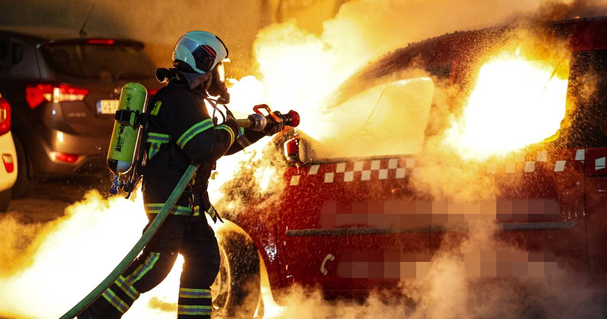 Feuerwehr und Polizei rücken aus