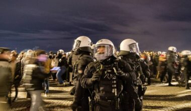 Silvesterabend in Düsseldorf – Polizei mit Hunderten Kräften im Einsatz