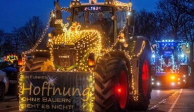 Lichterfahrt der Landwirte durch Viersen