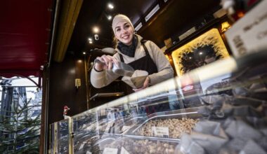 Weihnachtsmarkt 2025 in Düsseldorf - die besten gebrannten Mandeln im Test