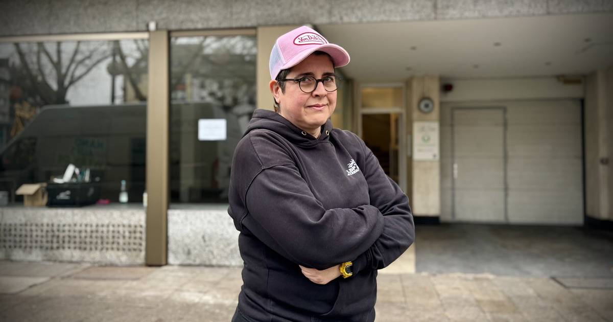 Großer Schaden nach Rohrbruch in Haus in Derendorf