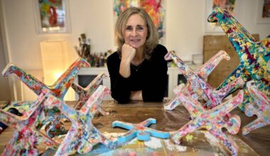 Die Radschläger-Skulpturen von Anette Sandt