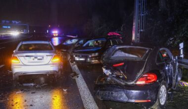 Acht Verletzte nach Unfall auf der A1 bei Wuppertal