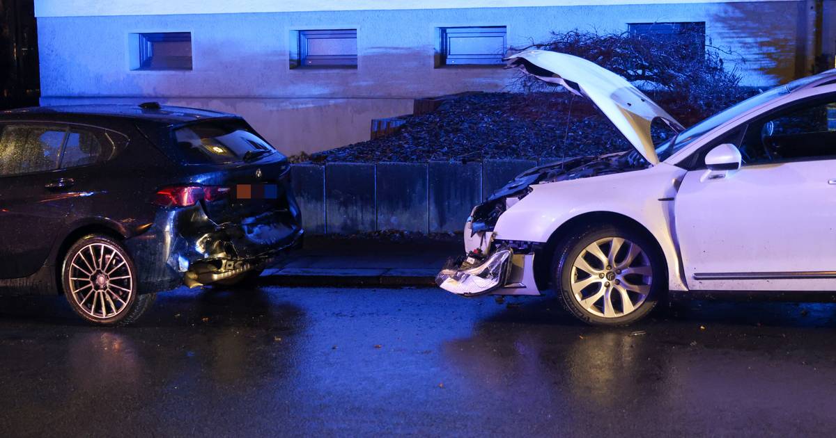 Unfall auf der Erbschlöer Straße in Wuppertal ohne Verletzte