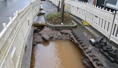 Erneuter Wasserrohrbruch in Wuppertaler Weststraße