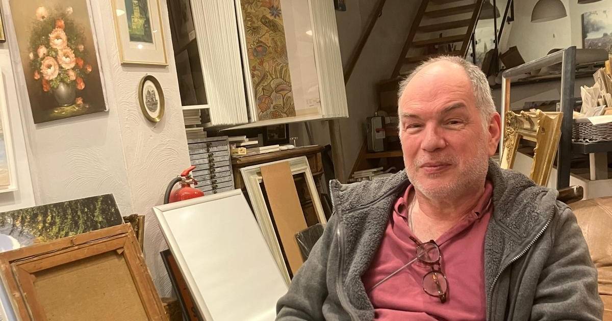 Klöden gibt seine seine Bilder-Etage an der Mühlenstraße auf