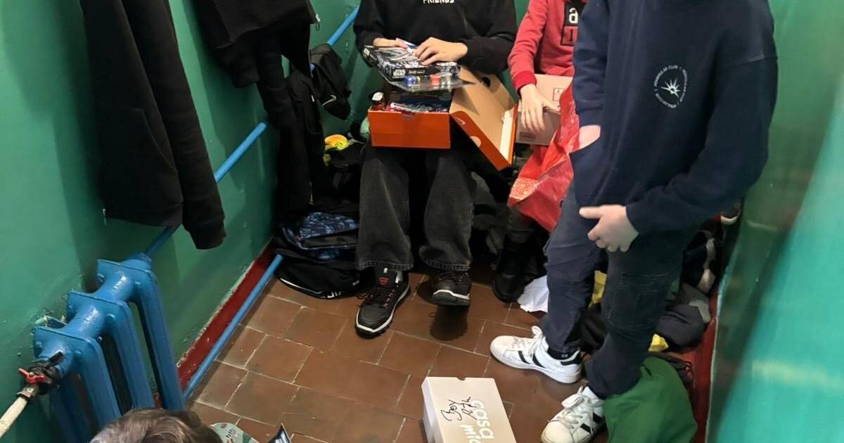 Weihnachtsgeschenke für mehr als 200 ukrainische Schulkinder