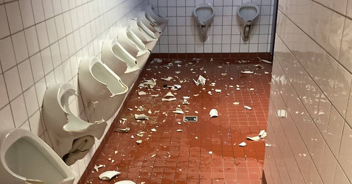 Einbrecher verwüsten Teile der Gesamtschule Haan