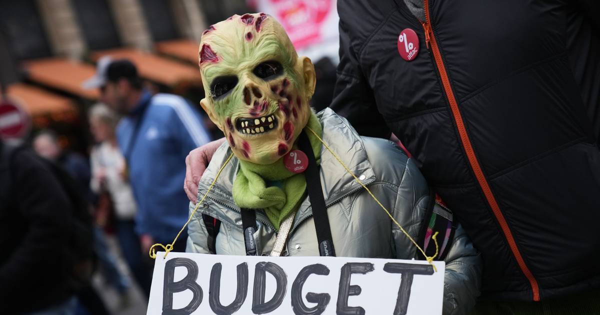 Frankreich will drohenden Stillstand mit Notgesetz abwenden