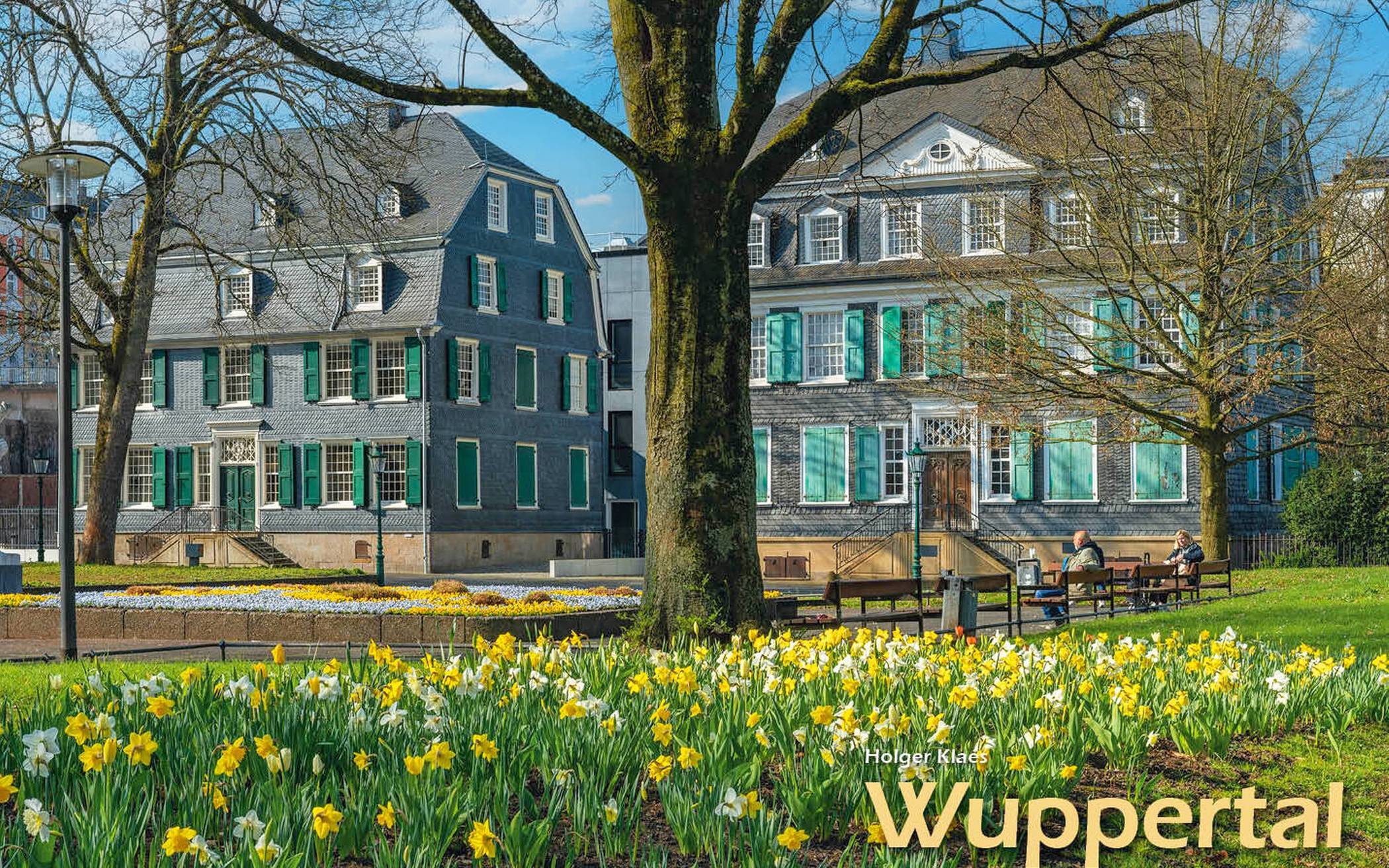 Ein Kalender mit Aufnahmen von Wuppertals schönsten Orten.