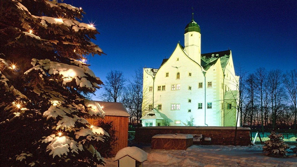 Advent in Sachsen: Entspannte Weihnachtsmärkte in Chemnitz, Königstein & Radebeul entdecken - MDR
