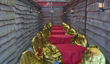 Der vierte Weihnachtskonvoi des Bus Vierjahreszeiten e. V. rollte durch Halle – Du bist Halle