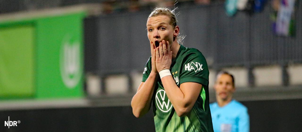 Wolfsburgs Alexandra Popp guckt geschockt | IMAGO/Björn Reinhardt Wolfsburgs Alexandra Popp guckt geschockt
