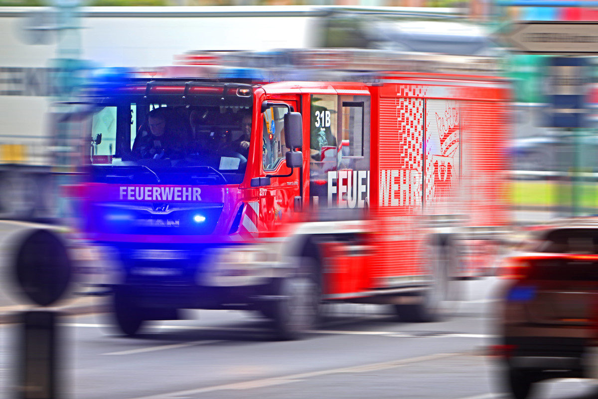 Feuer-Drama in Wuppertal! Frau verbrennt in eigener Wohnung