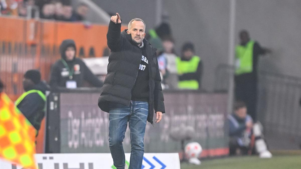 Was Fans über Manuel Baum beim FCA schreiben