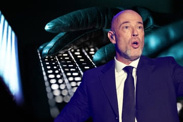 Dresden: Dreiste Betrüger geben sich als "Unheilig"-Sänger aus und zocken Dresdnerin ab